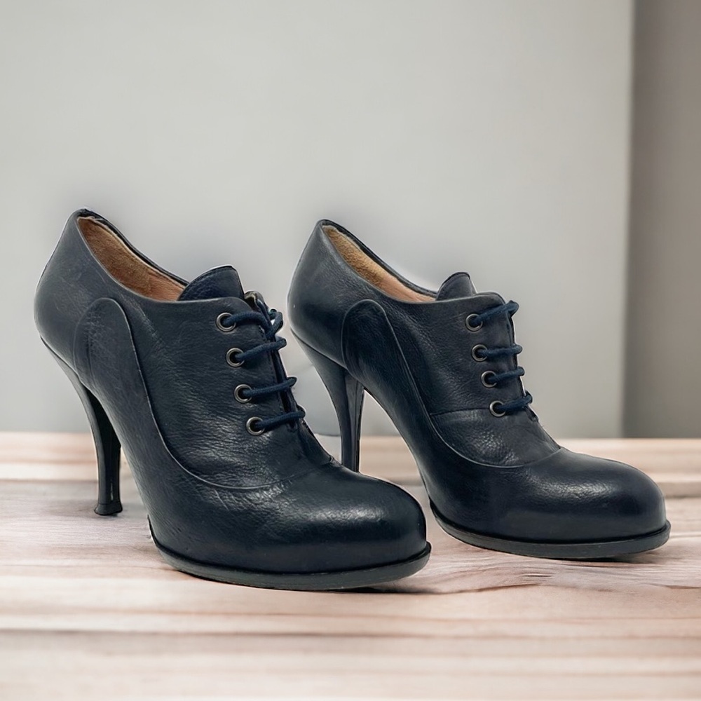 PURA Lopez Black Leather Heeled Oxfords Size 38 Made in Spain (like Chie Mihara)